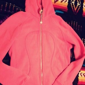 Lululemon sweater